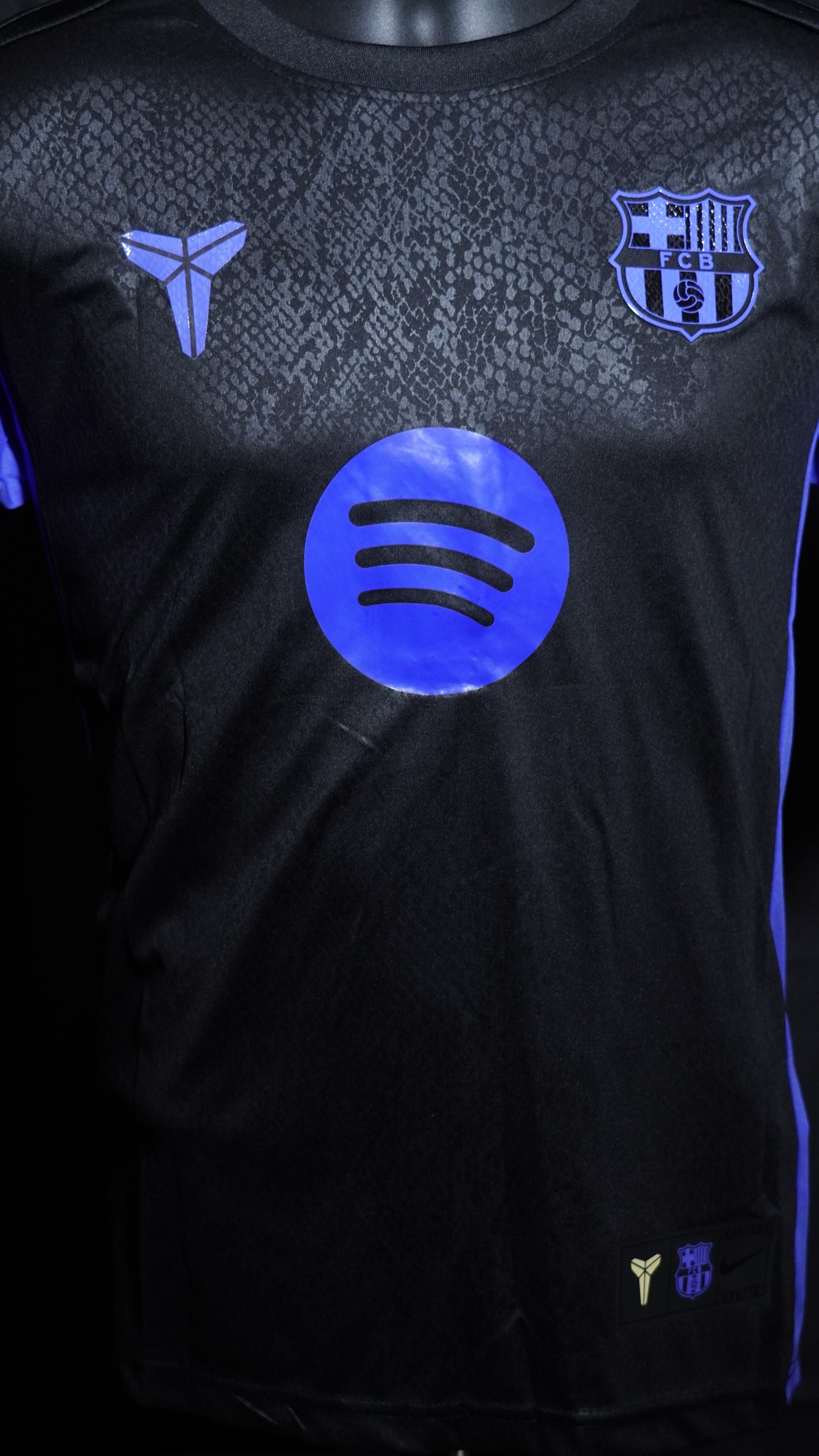 FC Barcelona Black 2023/24 Special Edition Jersey – Lamine Yamal #10