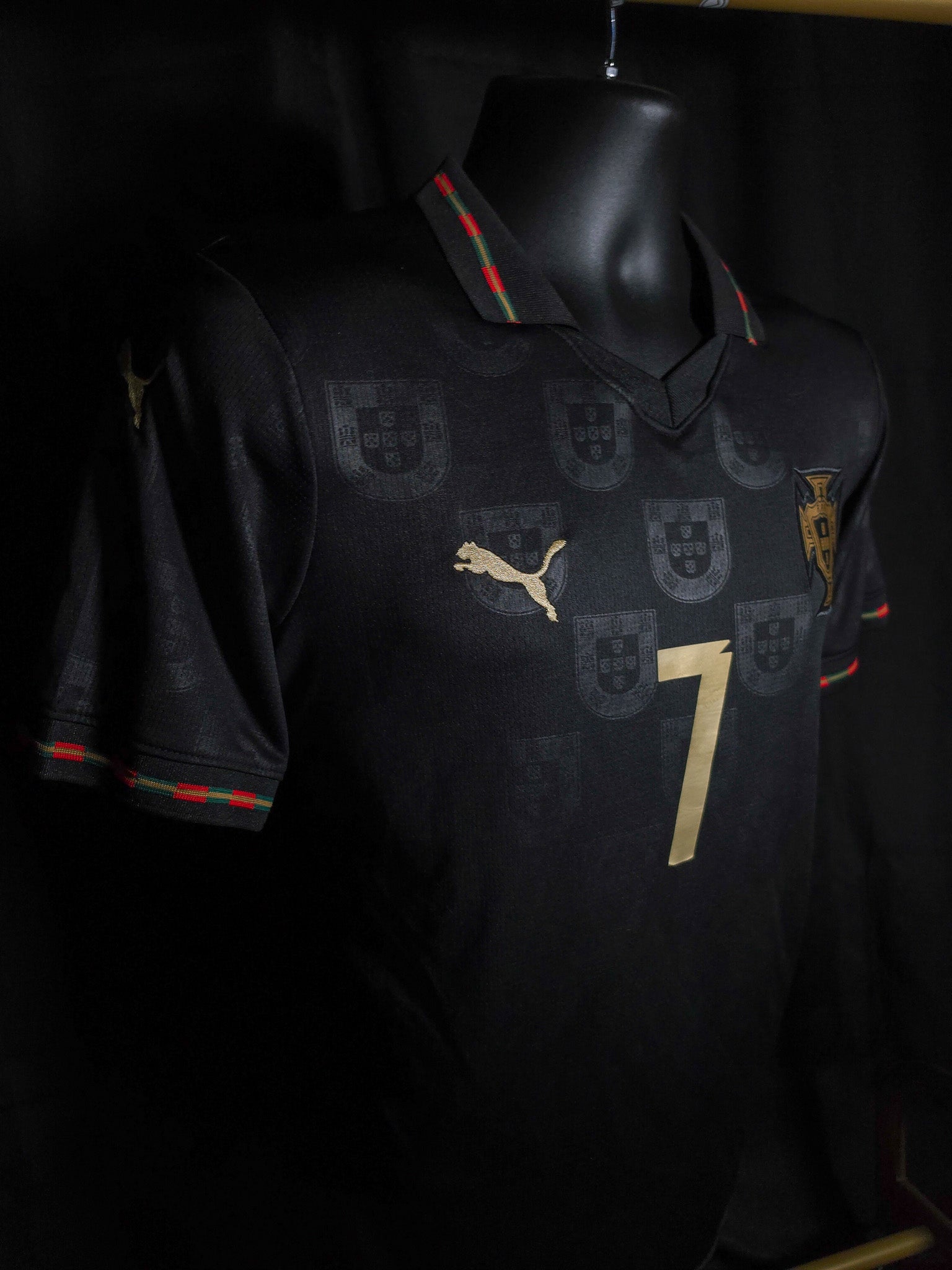 Cristiano Ronaldo Portugal 2026 Home Jersey – Pantra Negra
